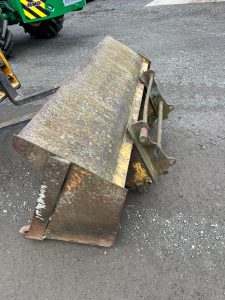 Stone Bucket Chilton Brackets 2