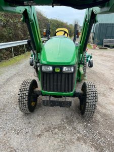 Jd3520 & Loader 6